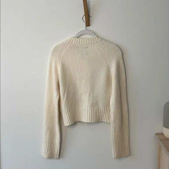 EUC Abercrombie & Fitch Crew Cardigan - Picture 3 of 3